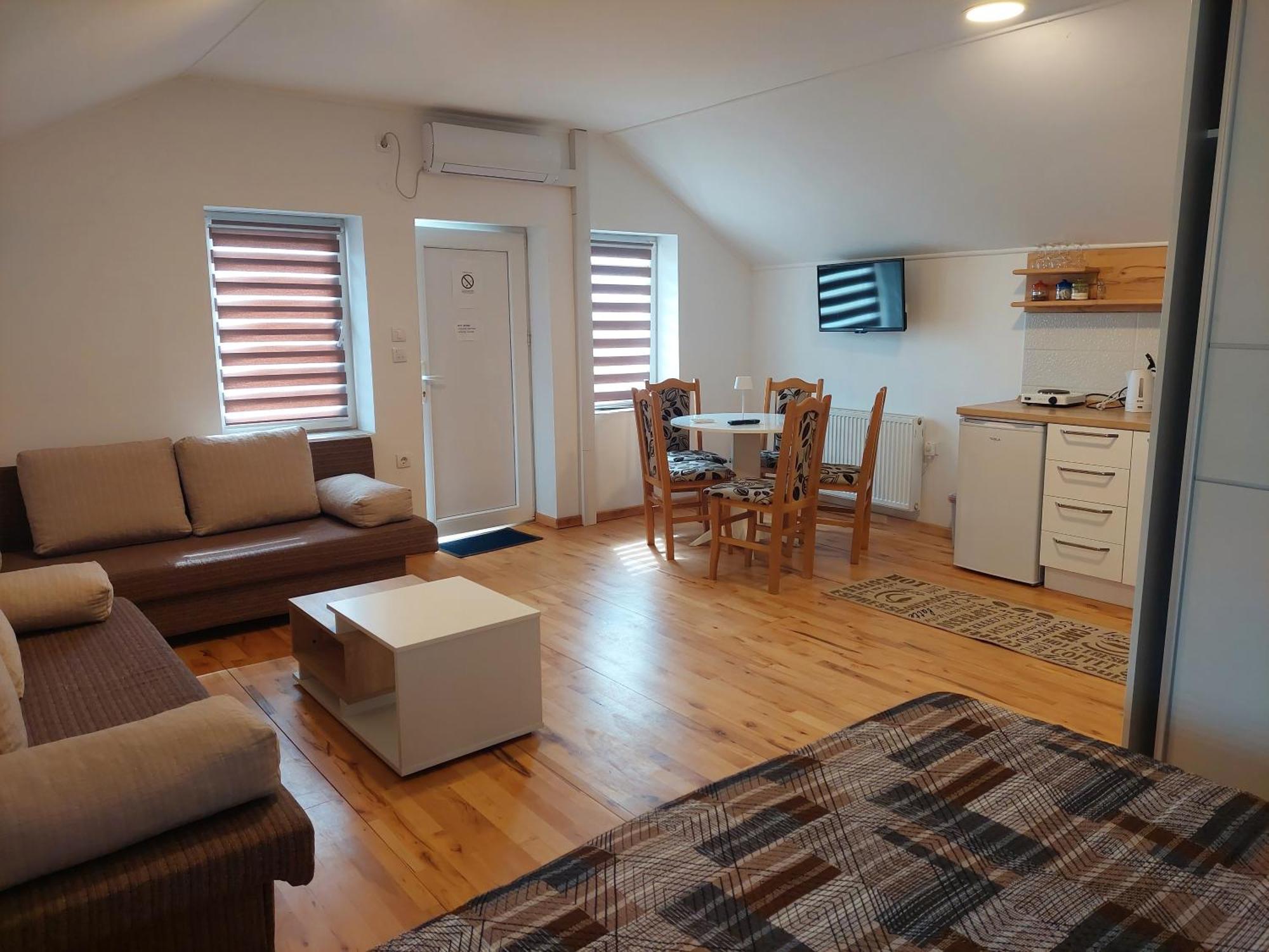 Apartment M&M Pacir Eksteriør bilde
